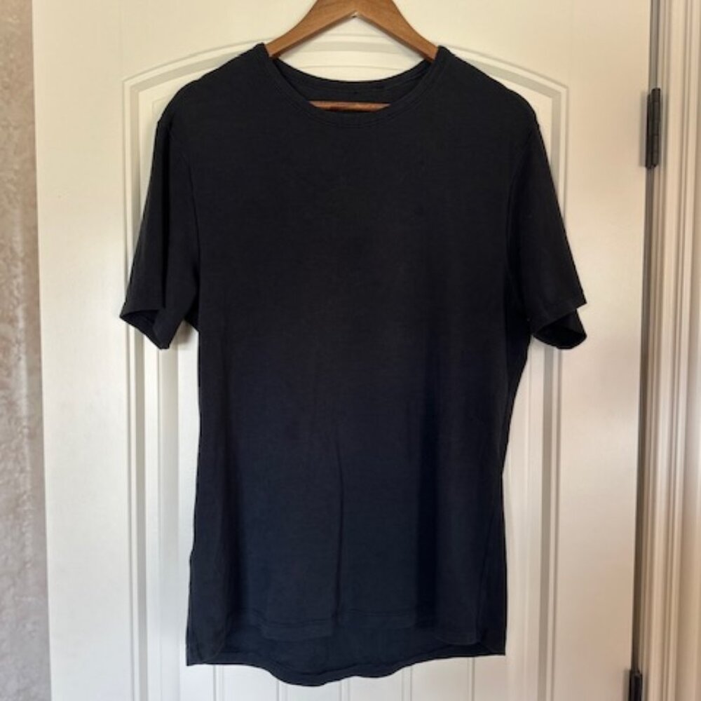 Lululemon Men's Zeroed In Short-Sleeve Shirt - Black, Size Medium